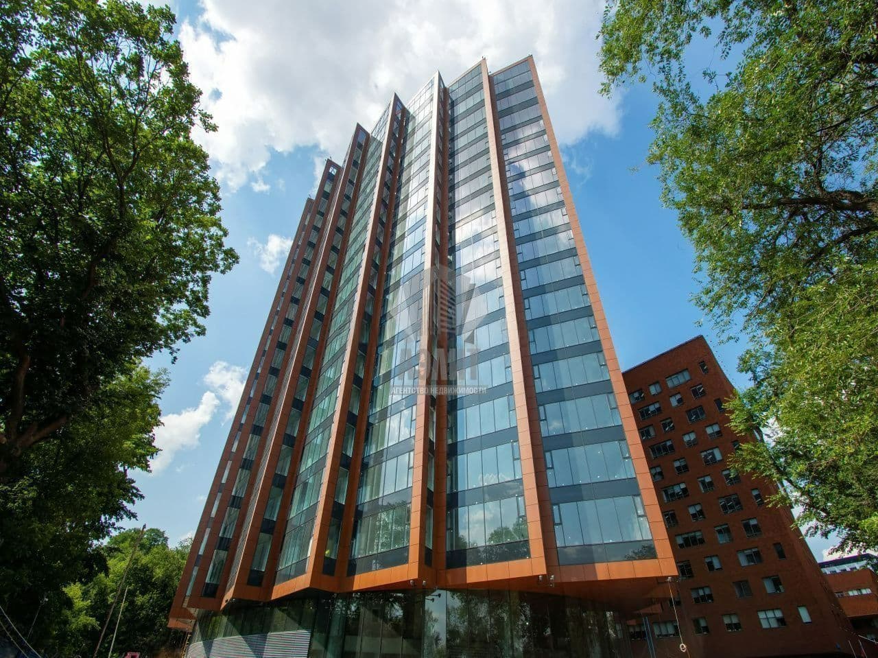 Офис DM Tower — фото 1 из 8