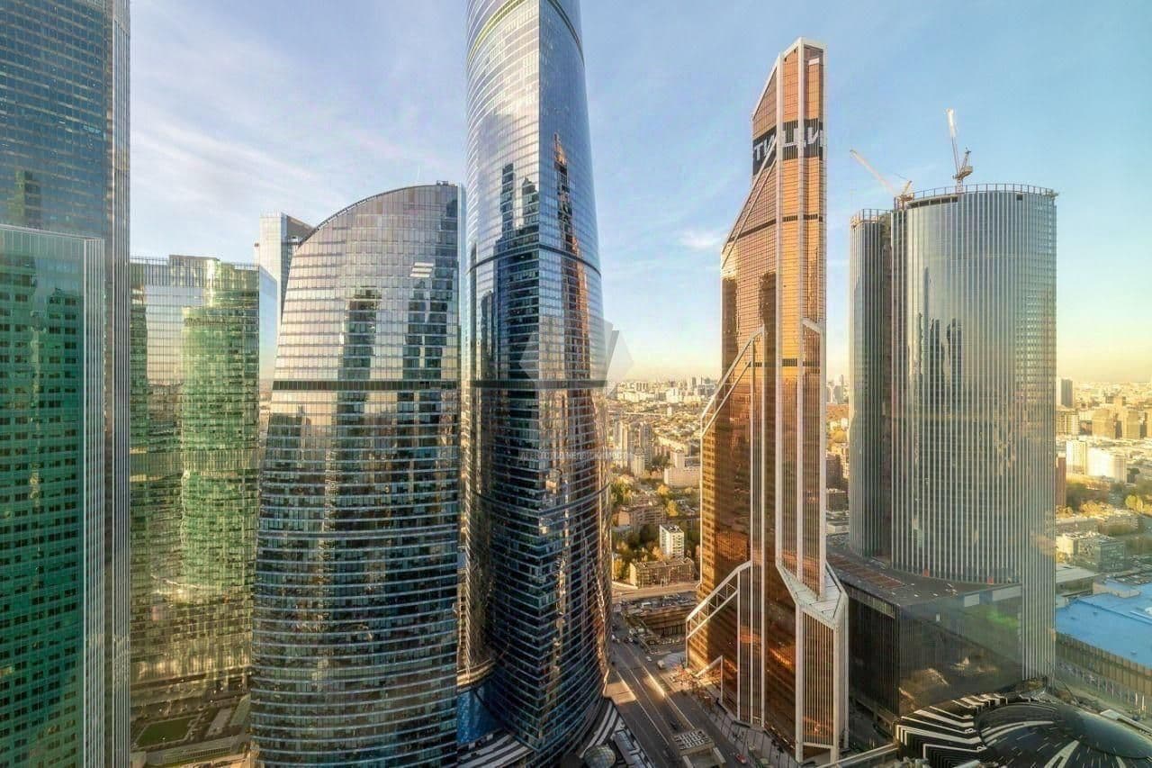 Офисы в Городе Столиц нарезка 10-210м² — фото 1 из 8