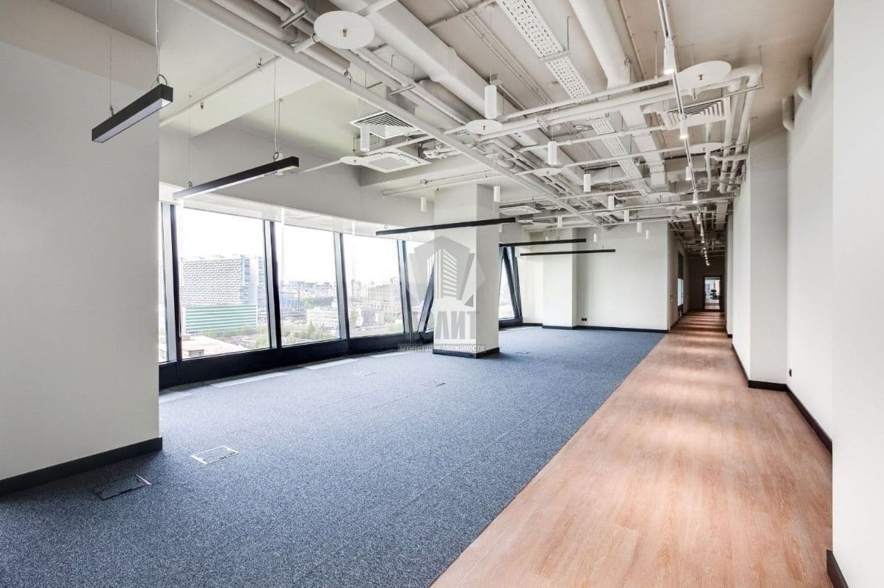 Искра Парк нарезка 281-930м²